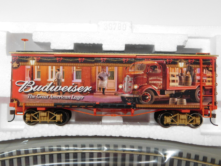 Hawthorne Village On30 Budweiser Holiday Express &quot;Vintage Budweiser The Great American Lager&quot; St ...